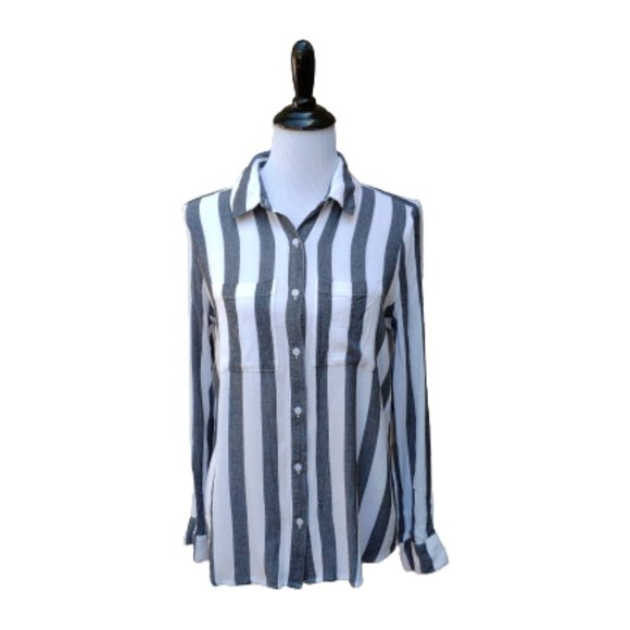 bp Tops - 🔴LAST CHANCE BP Button-Up Blouse Striped Gray White